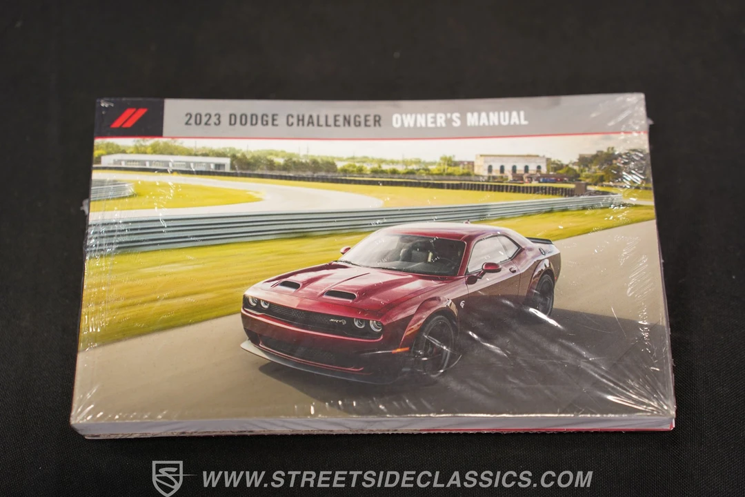 2023 Dodge Challenger SRT Hellcat 3rd Gen - Image 18 of 19