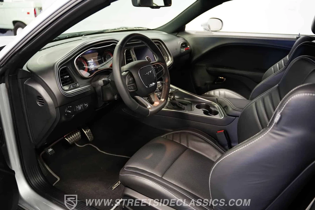 2023 Dodge Challenger SRT Hellcat 3rd Gen - Image 4 of 19