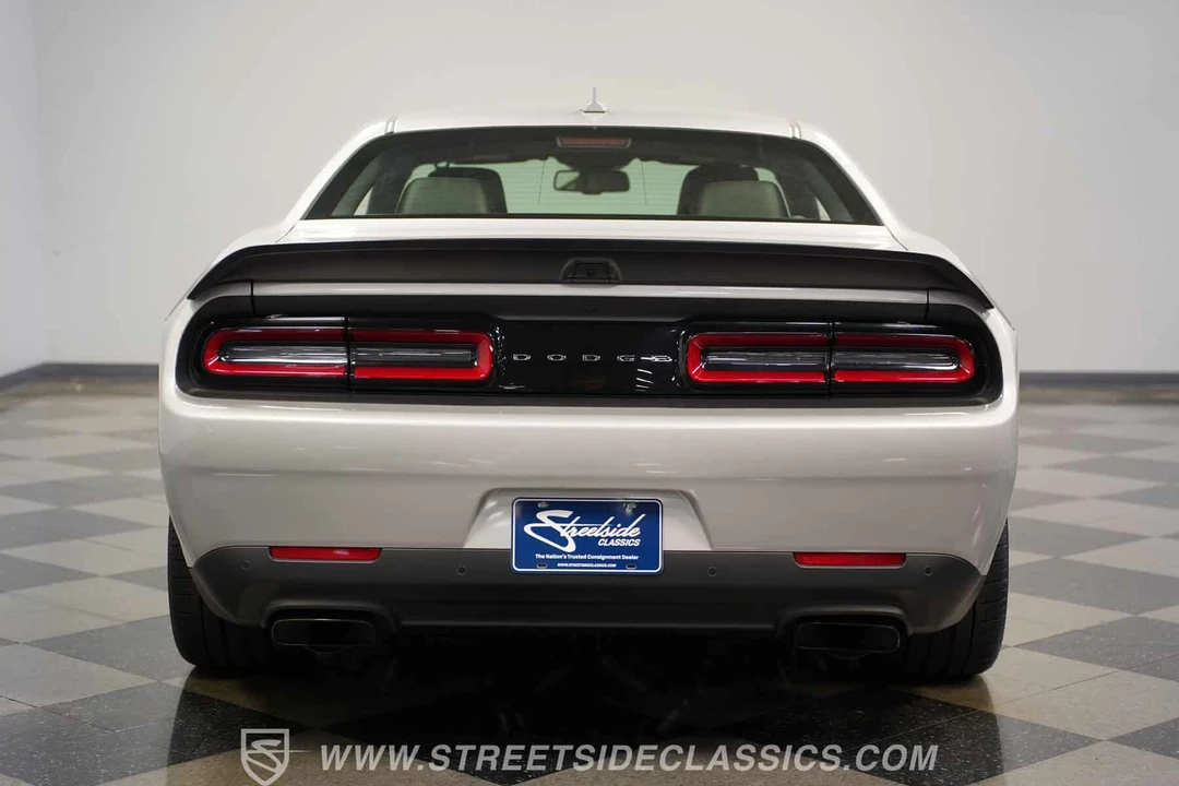 2023 Dodge Challenger SRT Hellcat 3rd Gen - Image 8 of 19