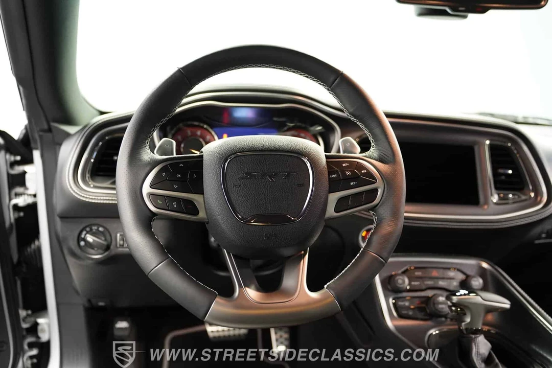 2023 Dodge Challenger SRT Hellcat 3rd Gen - Image 10 of 19
