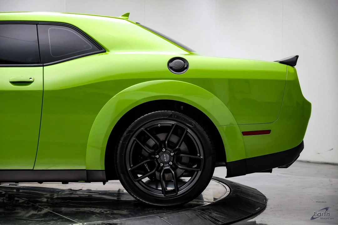 2023 Dodge Challenger SRT Hellcat 3rd Gen - Image 7 of 12