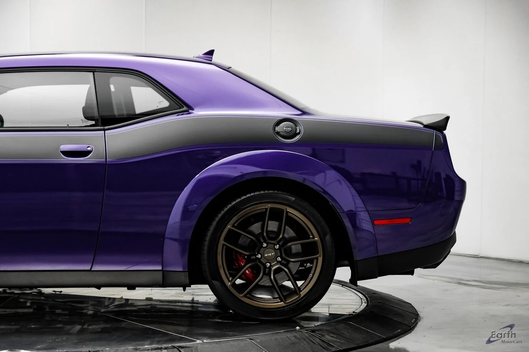 2023 Dodge Challenger SRT Hellcat 3rd Gen - Image 7 of 12