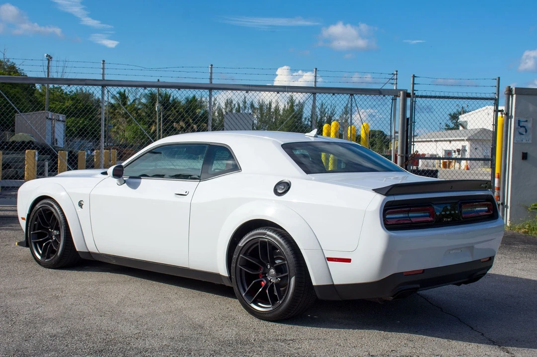 2023 Dodge Challenger SRT Hellcat 3rd Gen - Image 3 of 16