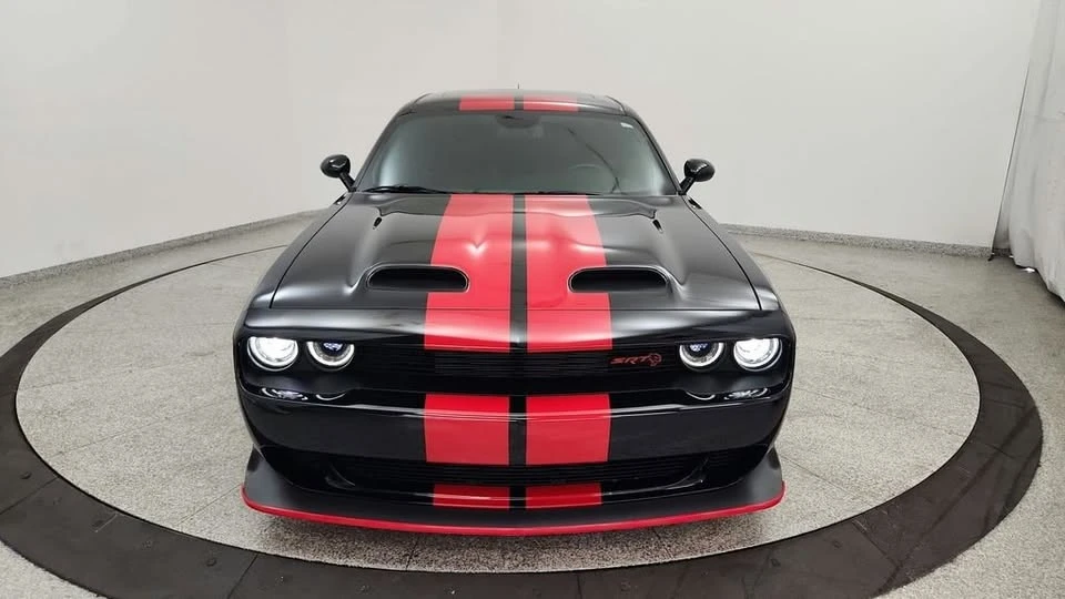 2023 Dodge Challenger SRT Hellcat 3rd Gen - Image 9 of 20