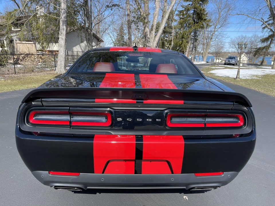2023 Dodge Challenger SRT Hellcat 3rd Gen - Image 13 of 31