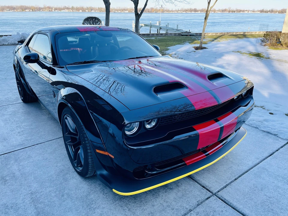 2023 Dodge Challenger SRT Hellcat 3rd Gen - Image 4 of 31