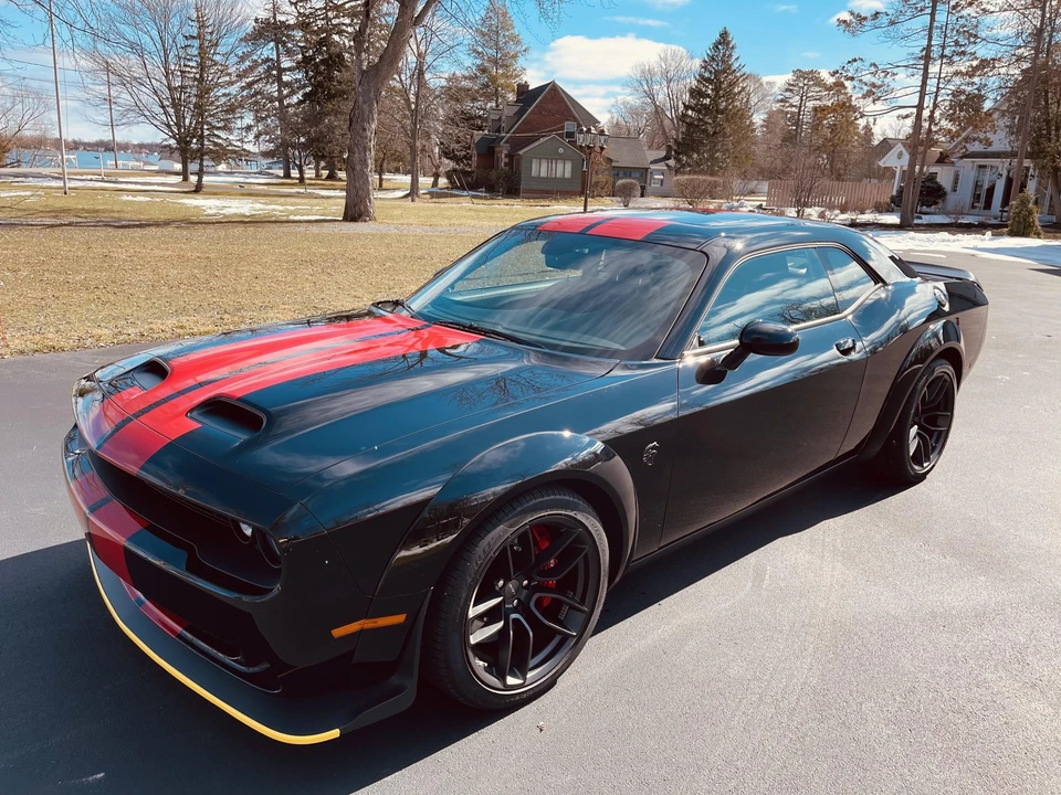 2023 Dodge Challenger SRT Hellcat 3rd Gen - Image 22 of 31