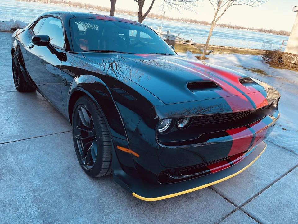 2023 Dodge Challenger SRT Hellcat 3rd Gen - Image 3 of 31