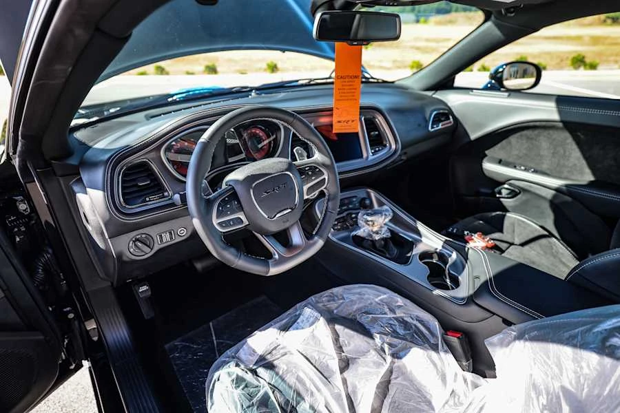 2023 Dodge Challenger SRT Hellcat 3rd Gen - Image 26 of 31