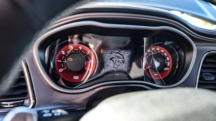 2023 Dodge Challenger SRT Hellcat 3rd Gen - Image 25 of 31