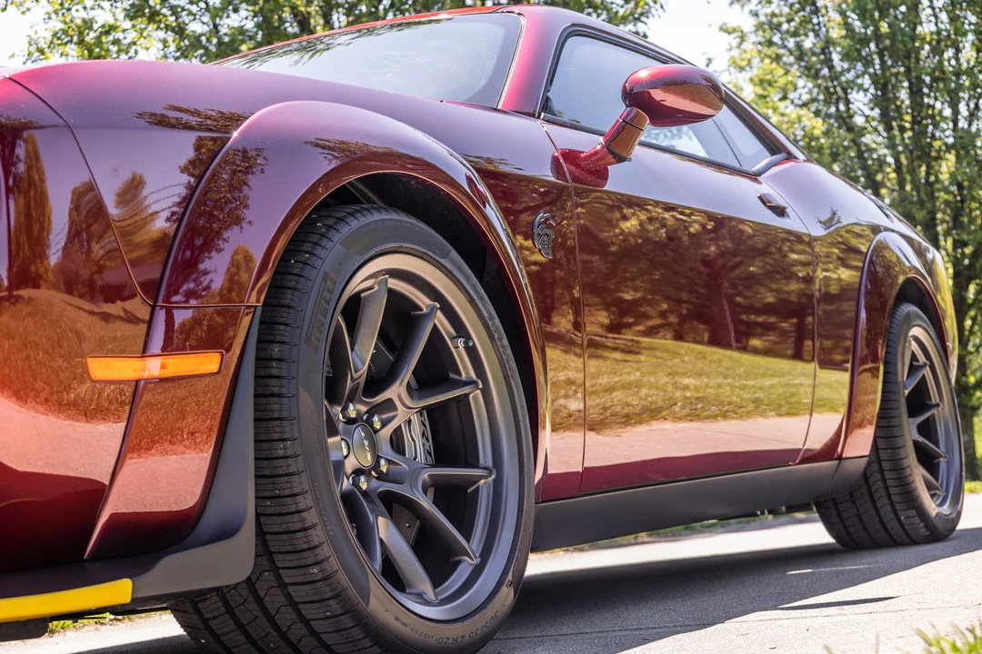 2023 Dodge Challenger SRT Hellcat 3rd Gen - Image 17 of 31