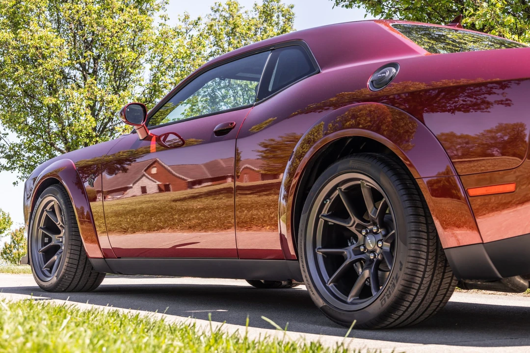 2023 Dodge Challenger SRT Hellcat 3rd Gen - Image 9 of 31