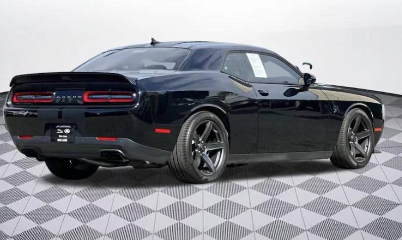 2023 Dodge Challenger SRT Hellcat 3rd Gen - Image 5 of 12
