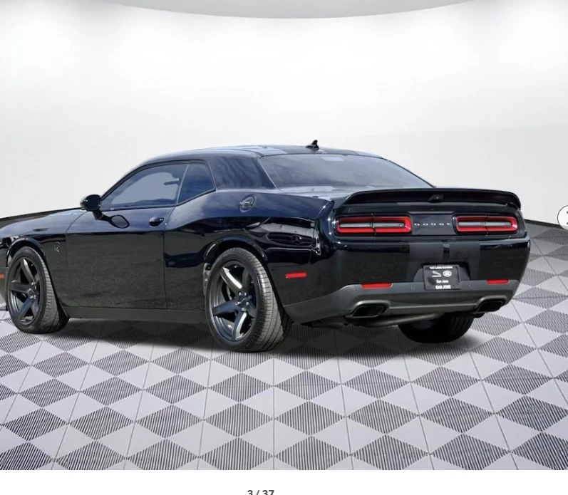 2023 Dodge Challenger SRT Hellcat 3rd Gen - Image 9 of 12