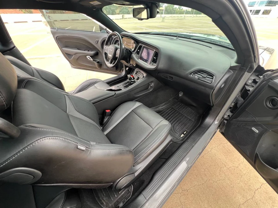 2023 Dodge Challenger 3rd Gen - Image 9 of 15