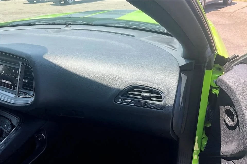 2023 Dodge Challenger 3rd Gen - Image 15 of 19