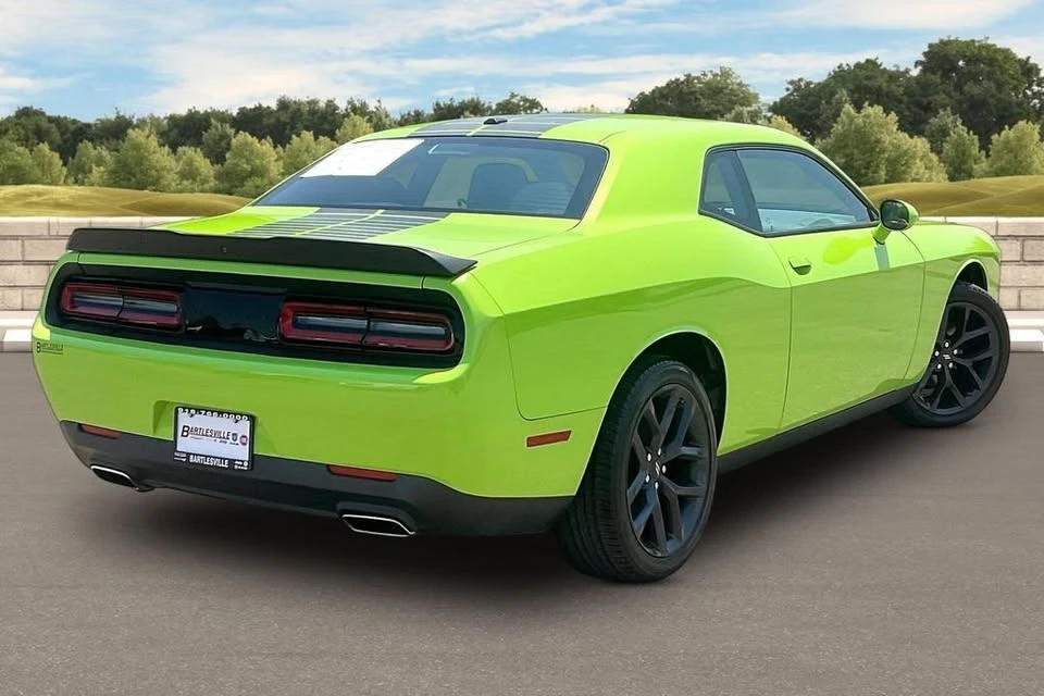 2023 Dodge Challenger 3rd Gen - Image 11 of 19