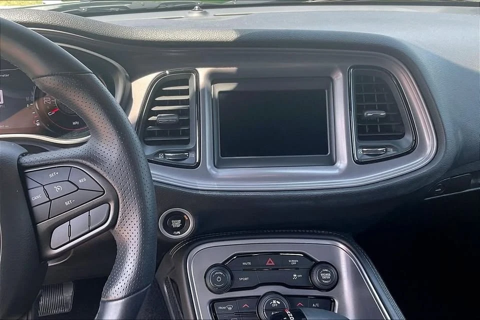 2023 Dodge Challenger 3rd Gen - Image 5 of 19