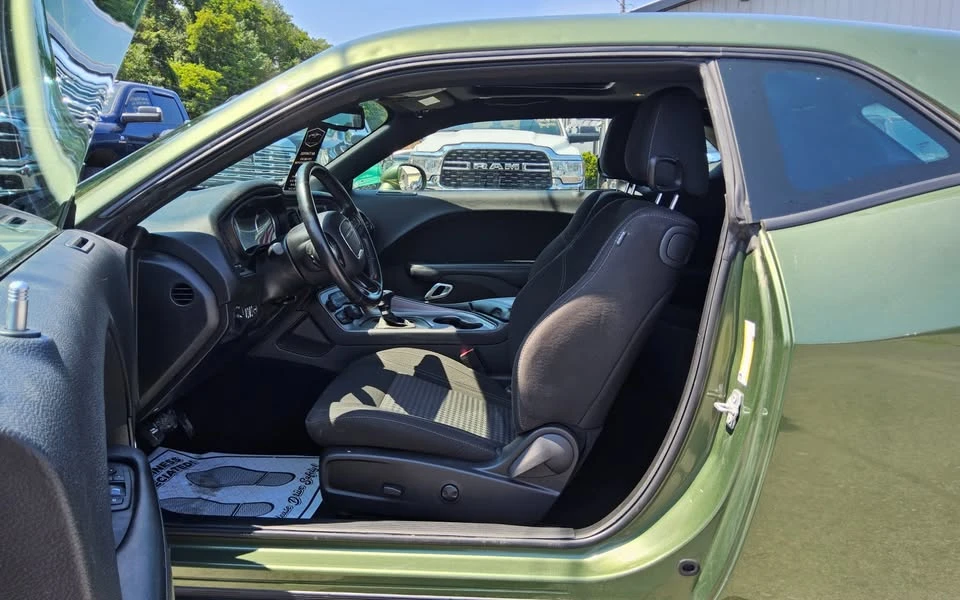 2023 Dodge Challenger 3rd Gen - Image 10 of 15