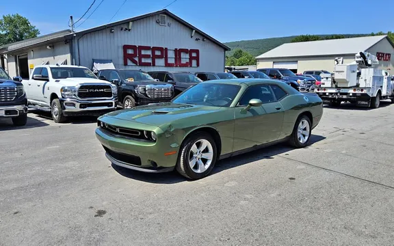 2023 Dodge Challenger SXT