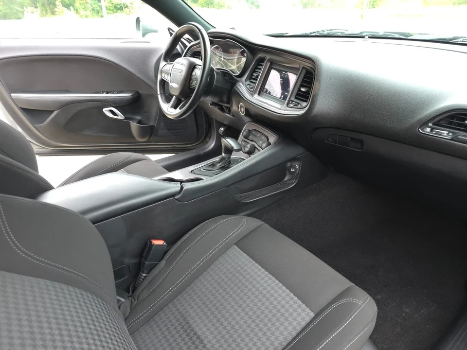 2023 Dodge Challenger 3rd Gen - Image 15 of 21