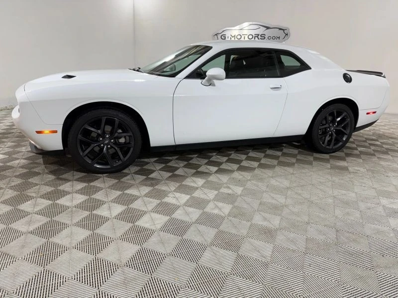 2023 Dodge Challenger 3rd Gen - Image 4 of 12