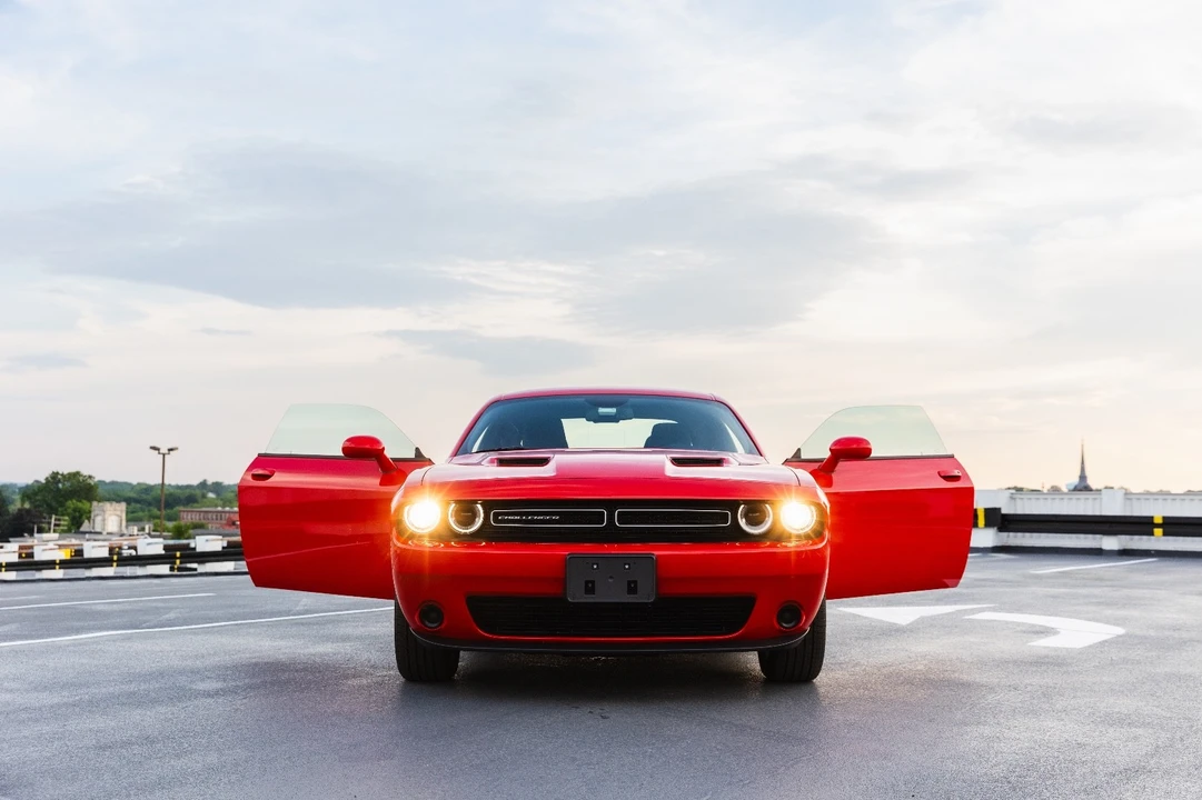 2023 Dodge Challenger 3rd Gen - Image 10 of 19