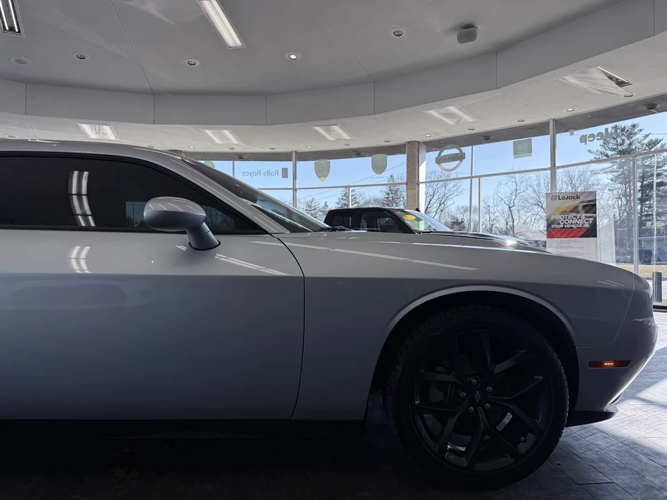 2023 Dodge Challenger 3rd Gen - Image 7 of 31