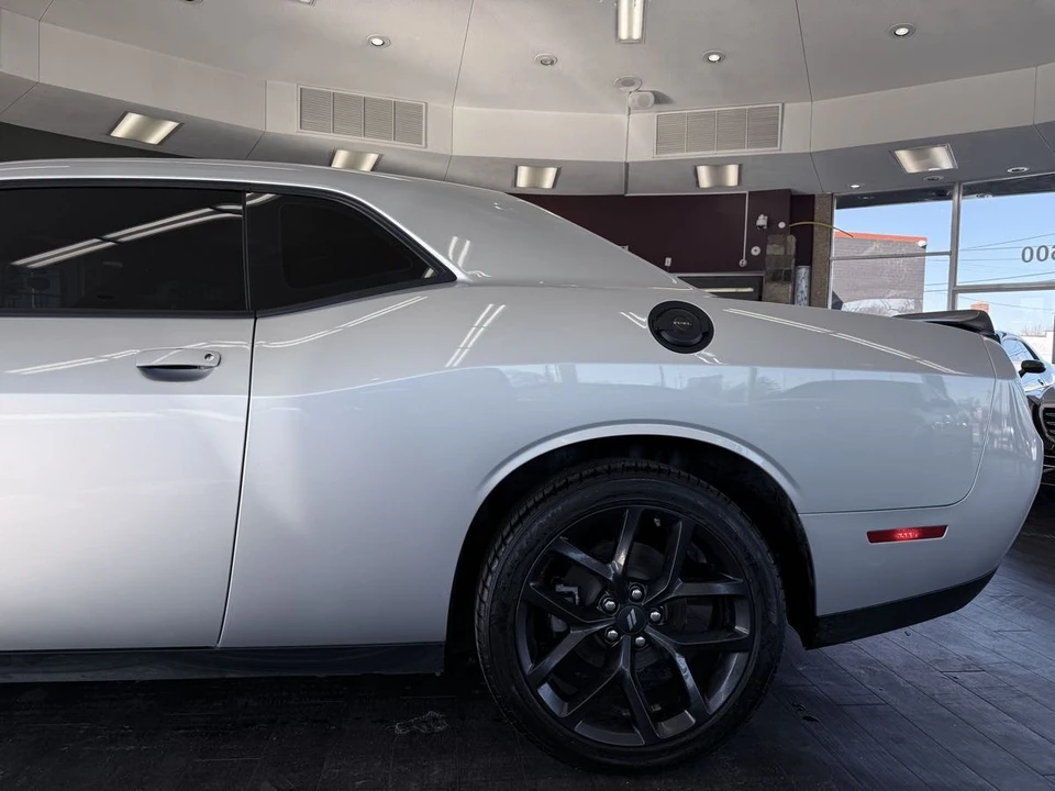 2023 Dodge Challenger 3rd Gen - Image 21 of 31