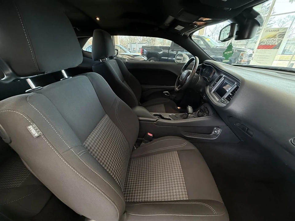 2023 Dodge Challenger 3rd Gen - Image 30 of 31
