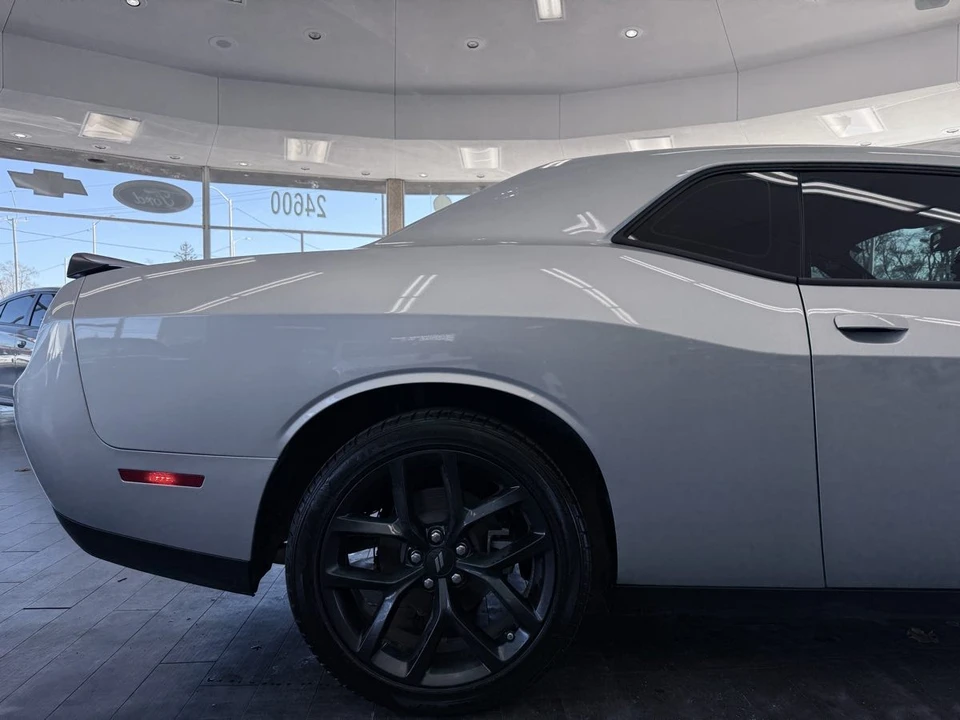 2023 Dodge Challenger 3rd Gen - Image 9 of 31