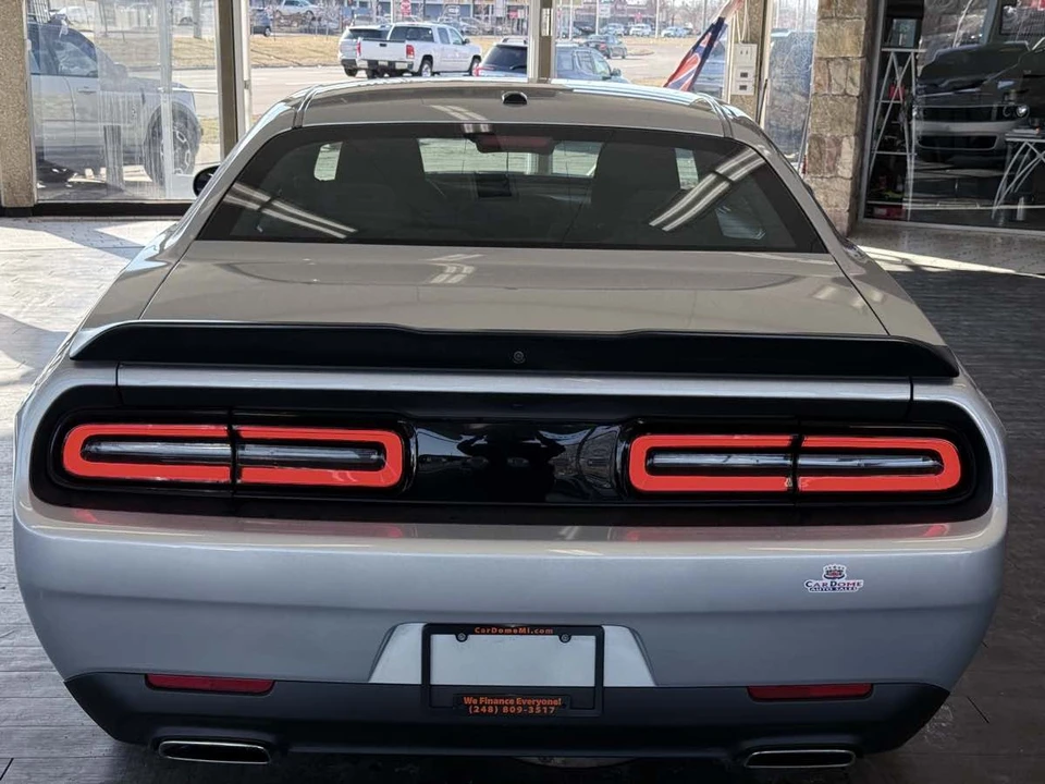 2023 Dodge Challenger 3rd Gen - Image 13 of 31