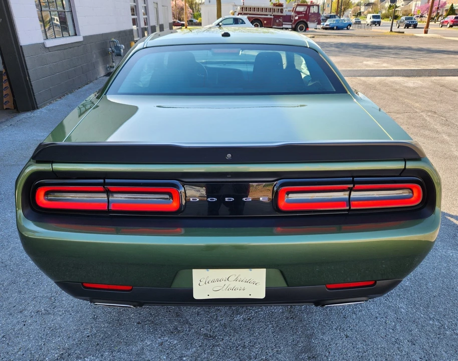 2023 Dodge Challenger 3rd Gen - Image 18 of 31