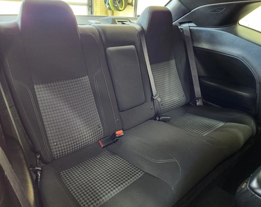 2023 Dodge Challenger 3rd Gen - Image 27 of 31