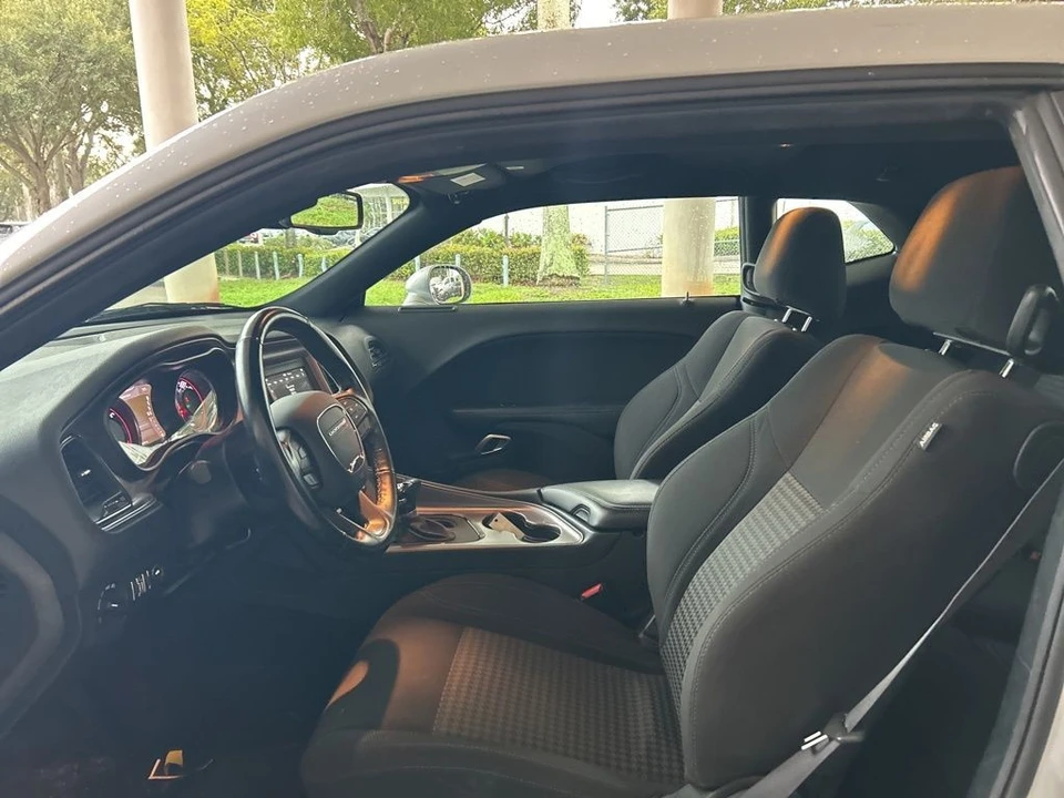 2023 Dodge Challenger 3rd Gen - Image 5 of 12