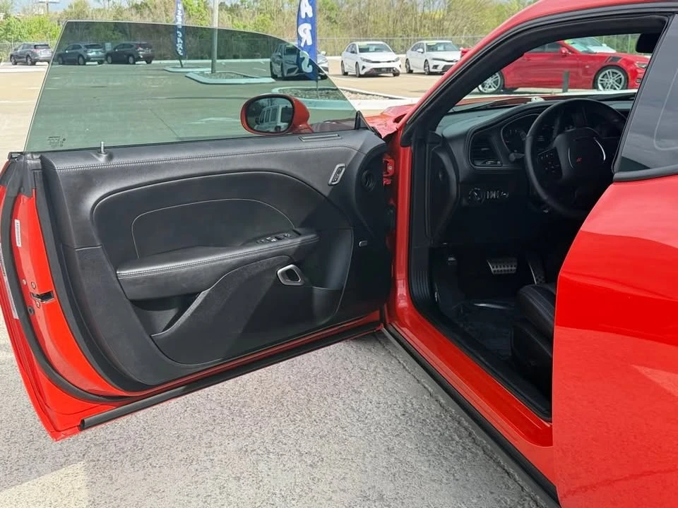 2023 Dodge Challenger 3rd Gen - Image 14 of 19