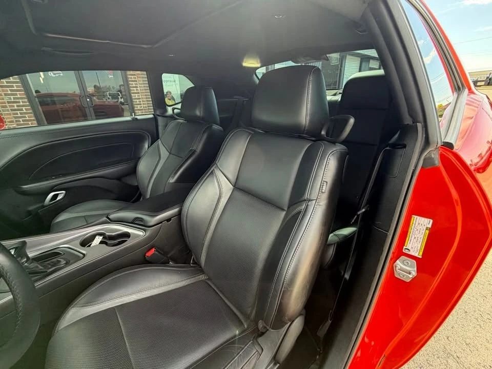 2023 Dodge Challenger 3rd Gen - Image 18 of 19