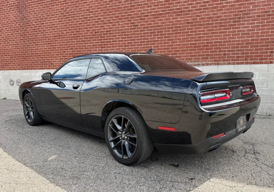 2023 Dodge Challenger 3rd Gen - Image 5 of 12