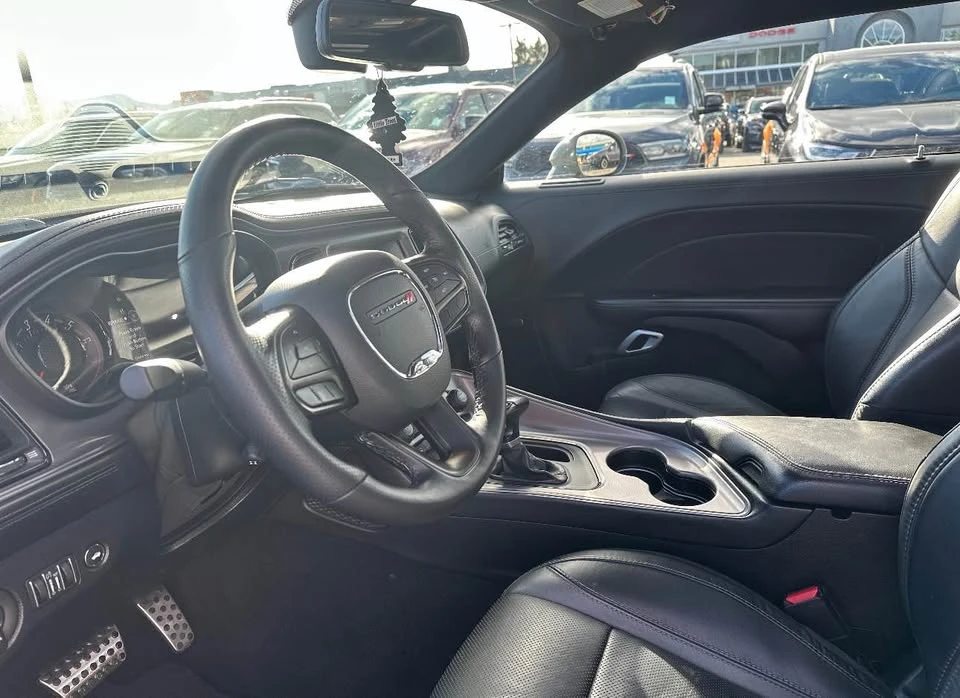 2023 Dodge Challenger 3rd Gen - Image 4 of 10