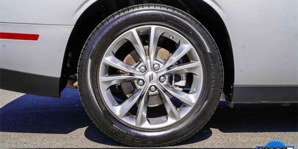 2023 Dodge Challenger 3rd Gen - Image 8 of 18