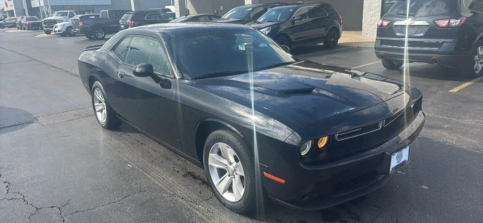 2023 Dodge Challenger 3rd Gen - Image 2 of 9