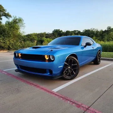 2023 Dodge Challenger SXT Coupe 2D