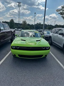 2023 Dodge Challenger SXT Coupe 2D