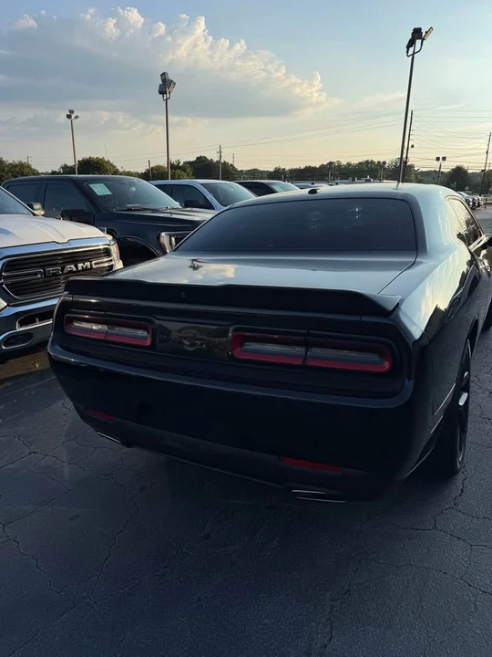 2023 Dodge Challenger 3rd Gen - Image 10 of 11