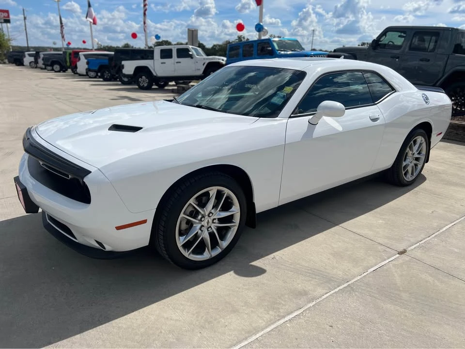 2023 Dodge Challenger 3rd Gen - Image 3 of 12