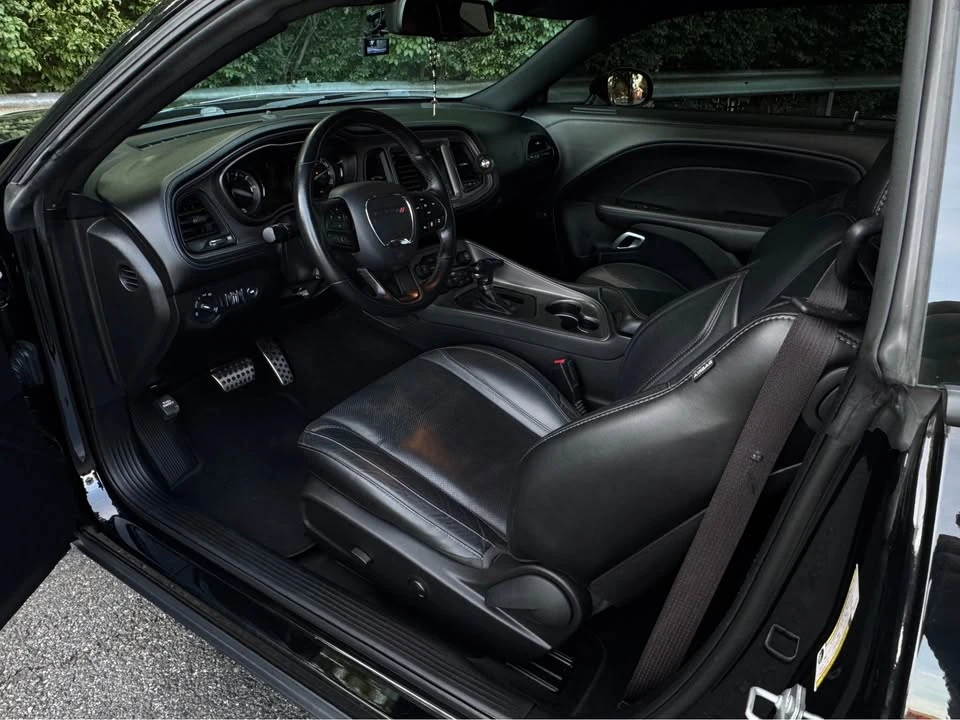 2023 Dodge Challenger 3rd Gen - Image 9 of 20