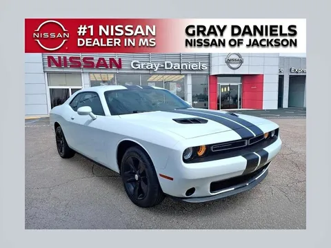 2023 Dodge Challenger SXT RWD