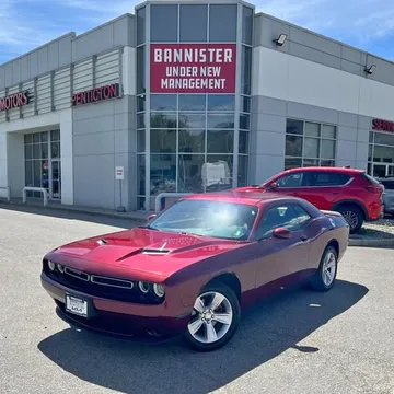 2023 Dodge Challenger SXT RWD