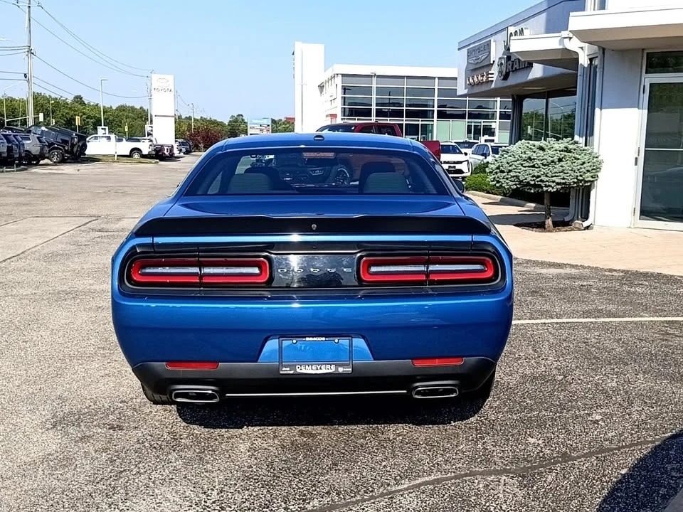 2023 Dodge Challenger 3rd Gen - Image 9 of 13
