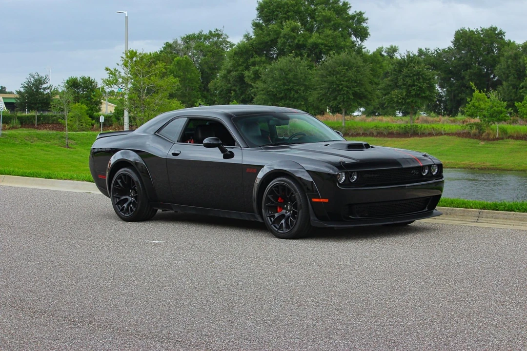 2023 Dodge Challenger SRT Hellcat 3rd Gen - Image 9 of 31